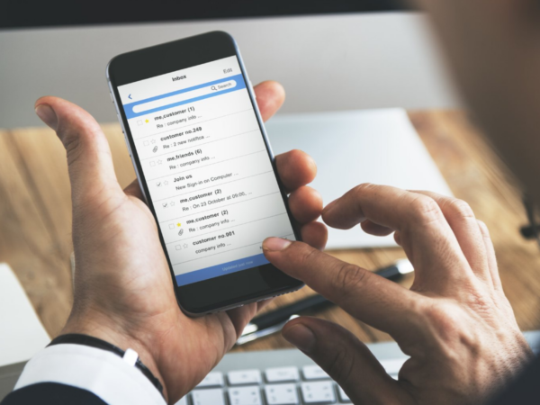 iPhone’da Mail İmzası Nasıl Oluşturulur?